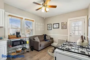 Stylish Lakewood Apartment - Free Parking & Wi-Fi - Image 4
