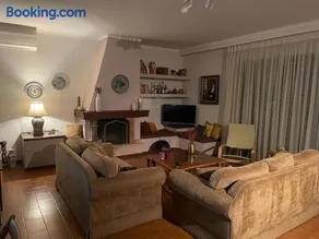 Maria's Apartment, Selianitika - Image 4