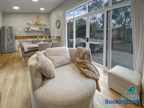Island Rose Retreat | Phillip Island Resort Villa - Image 4