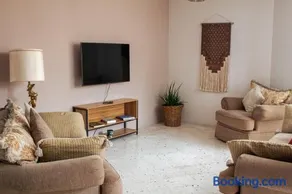 Casa Colibrí - Amplia cómoda en zona tranquila y bien conectada - Image 2