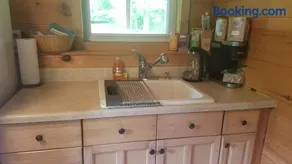 Chalet Cabin 7-Acres Pond! - Image 1