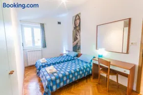 Villa Nila, a charming villa just a short walk away from the beach - Image 2