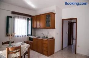 Maxis apartment 4 - Image 5
