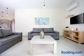Ariadne Apartment - Image 2