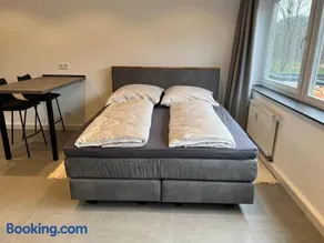 Apartment 170 - Image 3