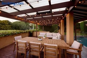 Seaforth Harbour View w Pool, 8 Guests, 10m to Manly - Image 3