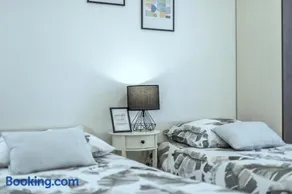 Iris beach apartments - Image 4