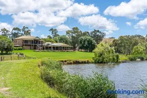 Secluded Stylish and Spacious The LostPlot - Image 2