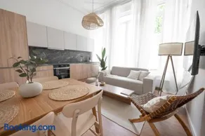 Elegant Stay in Limpertsberg Near City Center - Image 4