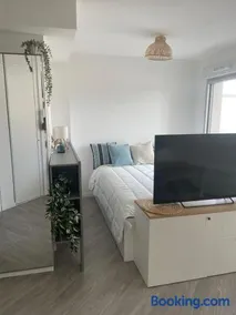 Magnifique appartement neuf à deux pas de la plage - Image 2