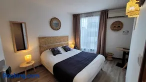 Le Relais du Valois, Cognac Centre - Image 1