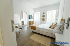 Ria View Guesthouse - Image 4