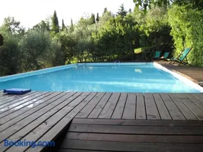 Fattoria il Leccio Independent Apartment on Florence Hills - Image 1