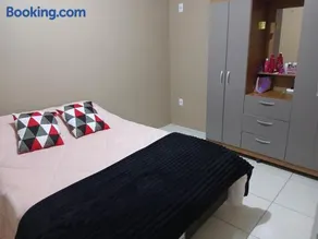 Quarto amigos - Image 1