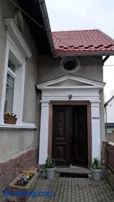 Przy pałacu - Image 3