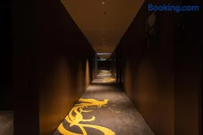 Phonenix Perches Holiday Inn - Wuyi Avenue-Adjacent Changsha Railway Station - Image 3
