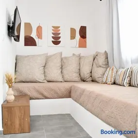 Heliofos Apartments - Image 2