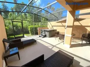Corvette Getaway - 2 beds - jacuzzi - Forest view - Image 3