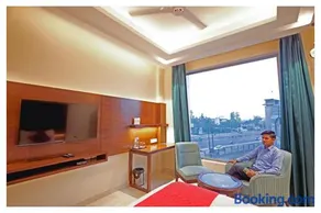 HOTEL ROYAL VILAS9 - Image 2