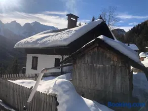 Berghaus auf 1200m Höhe - Image 2