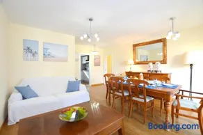 Exquisito apartamento con jardín y terraza | En la playa - Image 2