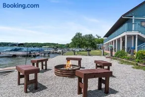 King Suite with Scenic Views at Fife Lake Lodge - Image 3
