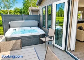 Bosworth Lakeside Lodges - Image 3