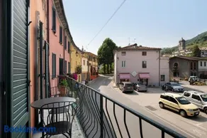 Hilary house - Image 4