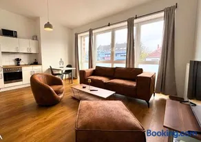 Flexi Flats - Image 1