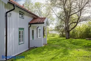 Lunneviken Hof Countryside Lakehouse - Image 5