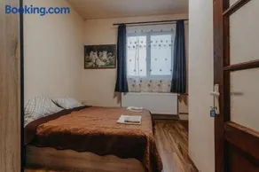 Kéri Panzió és Rendezvényház - Image 2