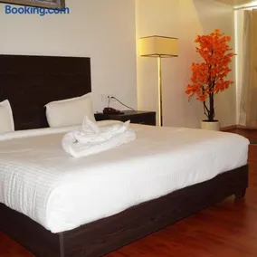 Hotel Shiva Inn - Image 1
