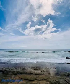 Sunset Beach Villa - Image 2