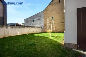Voll ausgestattete Ferienwohnung mit Grill und Garten - Image 1