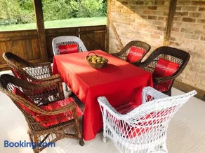 Villa con piscina, jardín y barbacoa | Vistas a la ciudad - Image 2