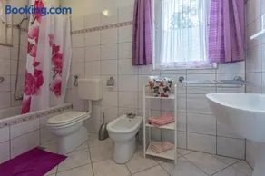VILLA 59a - Image 2