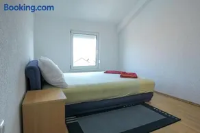 SENITA's Rooms & Apartments - Image 5