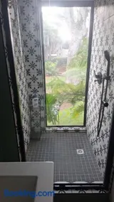 Pond Cottage - Image 2