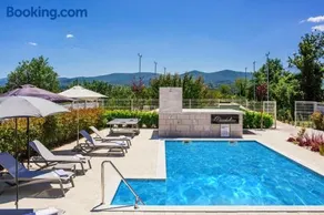 Mandalina HR Luxury Villa with Private Pool, Tennis Court and Boccie Alley - Image 4