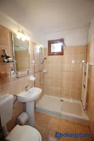 Pensiunea Casa Romantic - Image 4