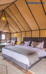 Erg Chebbi Luxury Camp - Image 1