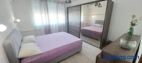 Sunshine Apartment - Image 2