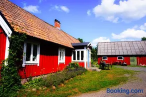Liten Päronträdgård - Image 1