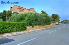Lily Apartments Punta Skala - Image 2