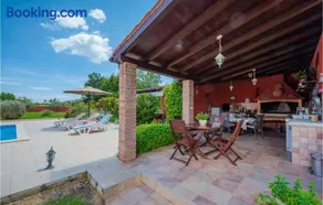 Gorgeous Home In Muntic - Image 2