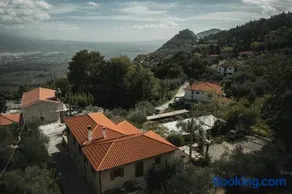 Acropolis Mystra Guesthouse - Image 3