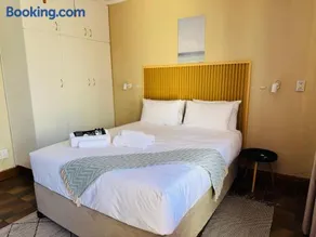 Summerstrand Beach Guest House - Image 4