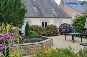 Grande Maison dans le Bourg de Nevez + jardin - Image 1