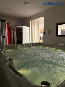 Instant Charnel Sauna et Jacuzzi Privatif - Image 2