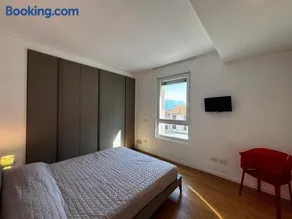 Lake view apartment with swimming pool - Larihome A87 - Image 4
